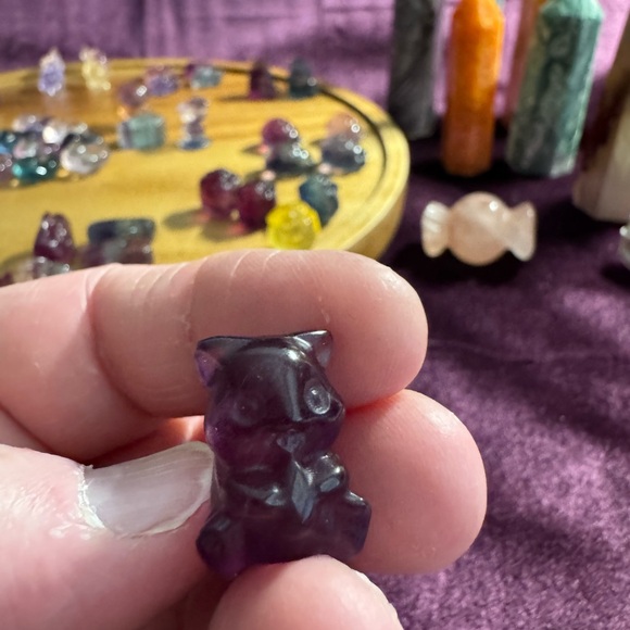 Mini Flourite Carving - Picture 6 of 16